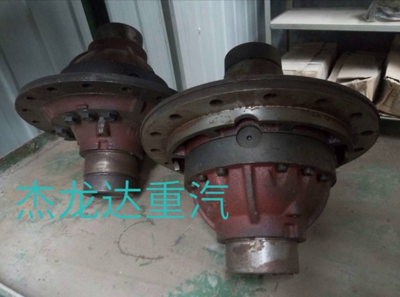 ,豪威60矿差速器总成,济南杰龙达重型汽车有限公司