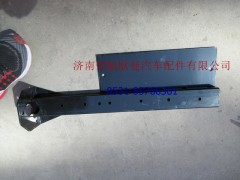 1516336500007,组合后灯支架左自卸,济南恺航欧曼汽车配件有限公司