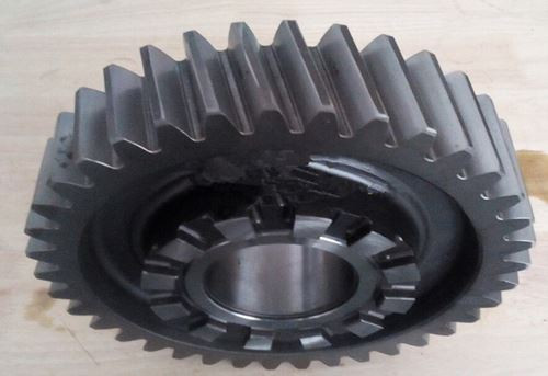 811W35610-0052.,主动圆柱齿轮,济南汇德卡汽车零部件有限公司