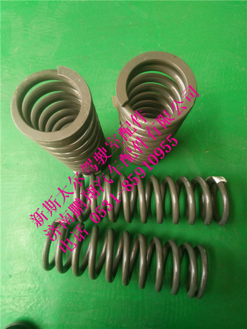 WG1684437030.,新斯太尔平顶驾驶室前悬螺旋,济南鹏翔汽车配件有限公司