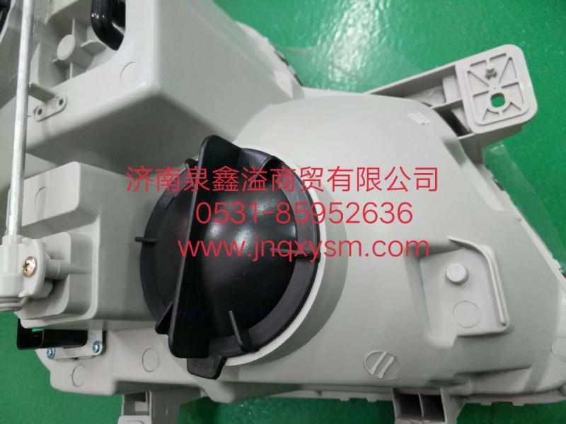H1364010002,东风右前组合大灯,济南泉鑫溢商贸有限公司