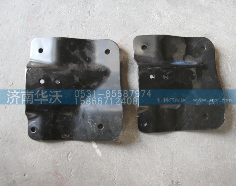 84M-02331,前盖板限位器左安装支架总成,济南华沃重卡汽车贸易有限公司