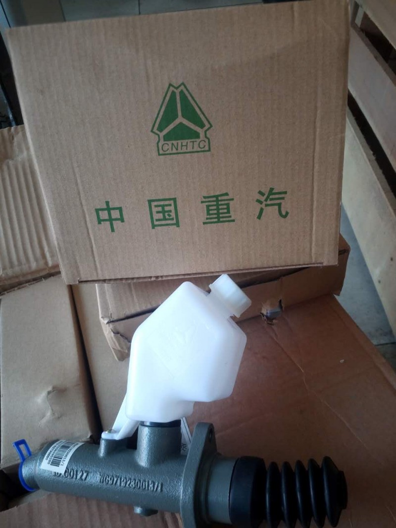 WG9719230013,离合器总泵,山东鑫豪沃（原福达）重配工贸有限公司