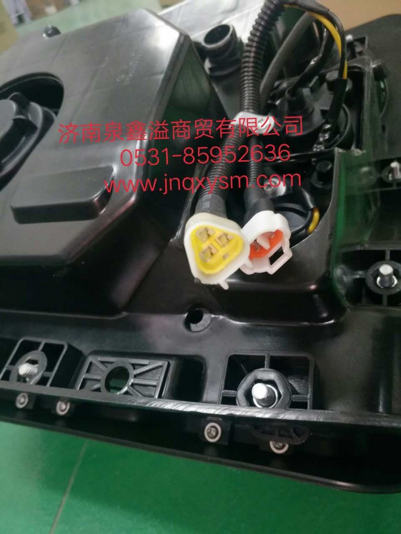 DZ93189723010,F3000左前组合大灯,济南泉鑫溢商贸有限公司