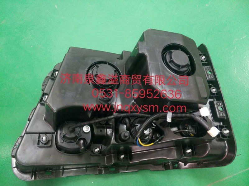 DZ93189723020,F3000右前组合大灯,济南泉鑫溢商贸有限公司