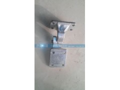 DZ14251210100,陕汽德龙X3000左车门下铰链总成,济南和谐汽车配件有限公司