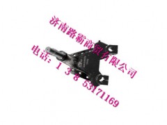SZ970000023.jpg,M3000前簧后支架,济南汇德卡汽车零部件有限公司