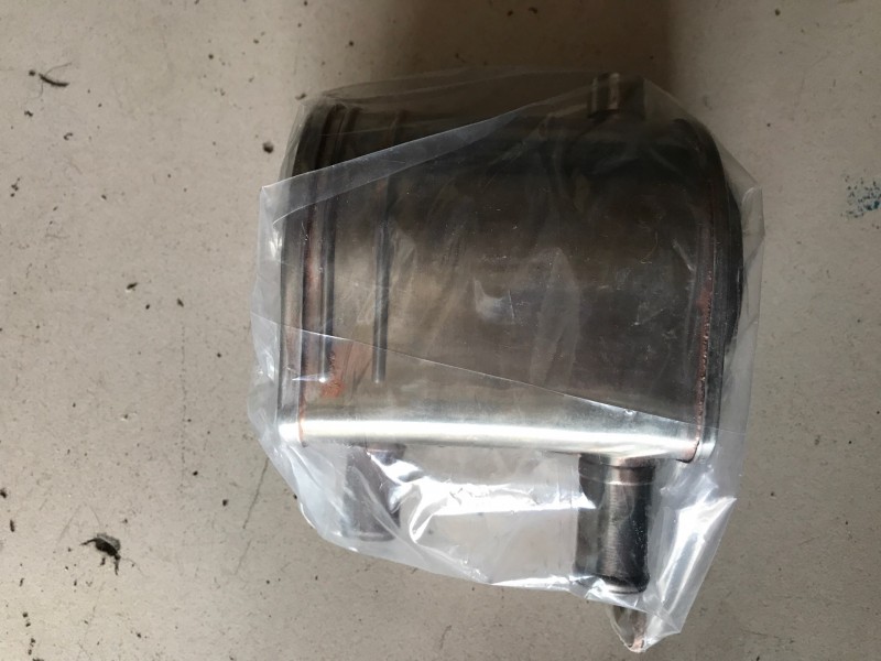13034889,机油冷却器,济南唱响汽配