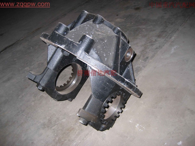 AZ9761321890,HOWO180主减速器壳,济南信达重汽配件有限公司