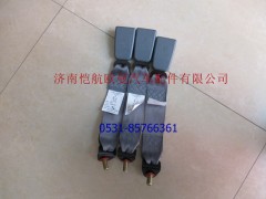 1B24982200006A1629,安全带锁扣右,济南恺航欧曼汽车配件有限公司