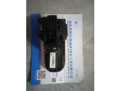 WG9625570002,电子油门踏板,山东鑫豪沃（原福达）重配工贸有限公司