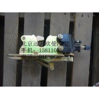 1B24950200169龙门架液压锁下
