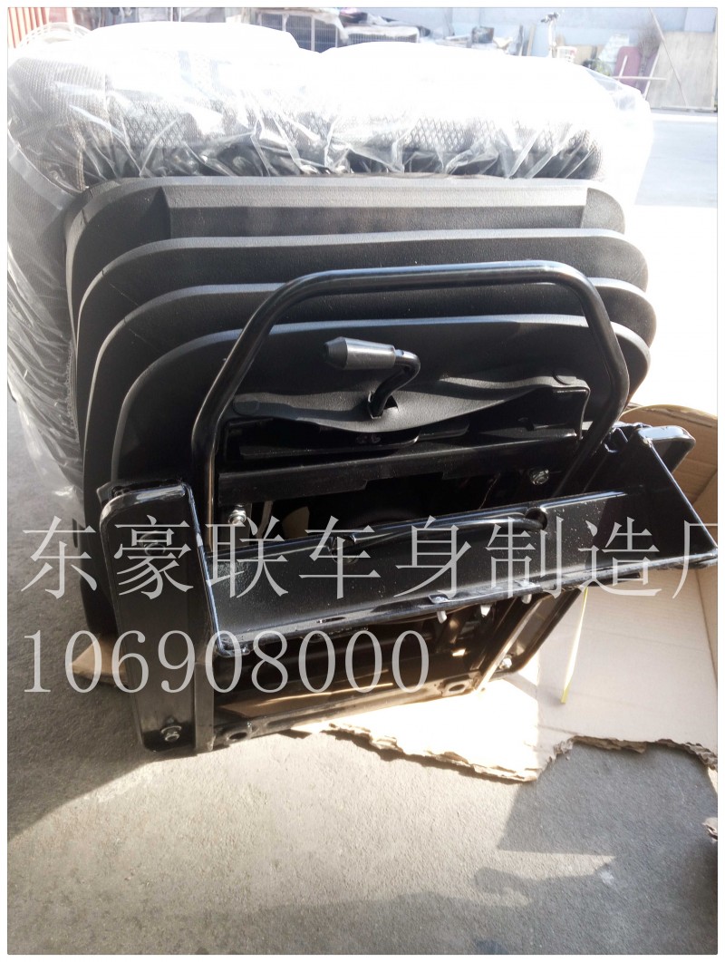 15106908000,驾驶室总成,山东豪联车身制造厂