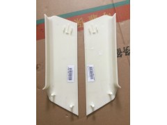812W41685-0045     812W41685-0046,汕德卡C7H左 右盖板,济南冠泽卡车配件营销中心