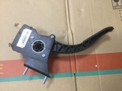 WG9312570010,电子油门加速踏板总成,济南冠泽卡车配件营销中心