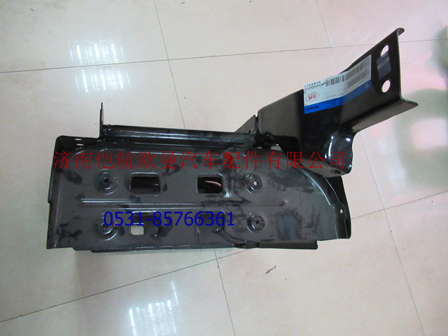 H2545013013A0,脚踏板护罩支架新VT左,济南恺航欧曼汽车配件有限公司