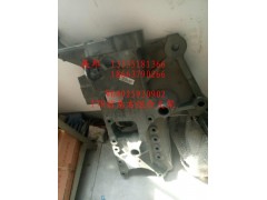 WG9925930902,T7H前悬右组合支架,济南冠泽卡车配件营销中心