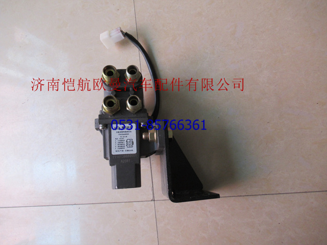 1116136680001A2081,油箱转换电磁阀,济南恺航欧曼汽车配件有限公司