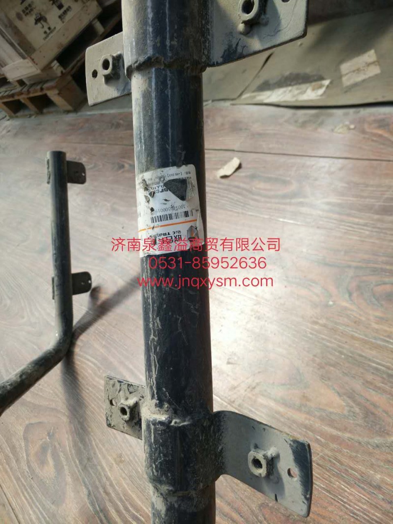 100510300019,右前轮挡泥板焊接支架总成,济南泉鑫溢商贸有限公司