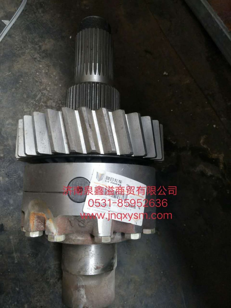 150251000017,LC300中桥轴间差速器总成,济南泉鑫溢商贸有限公司