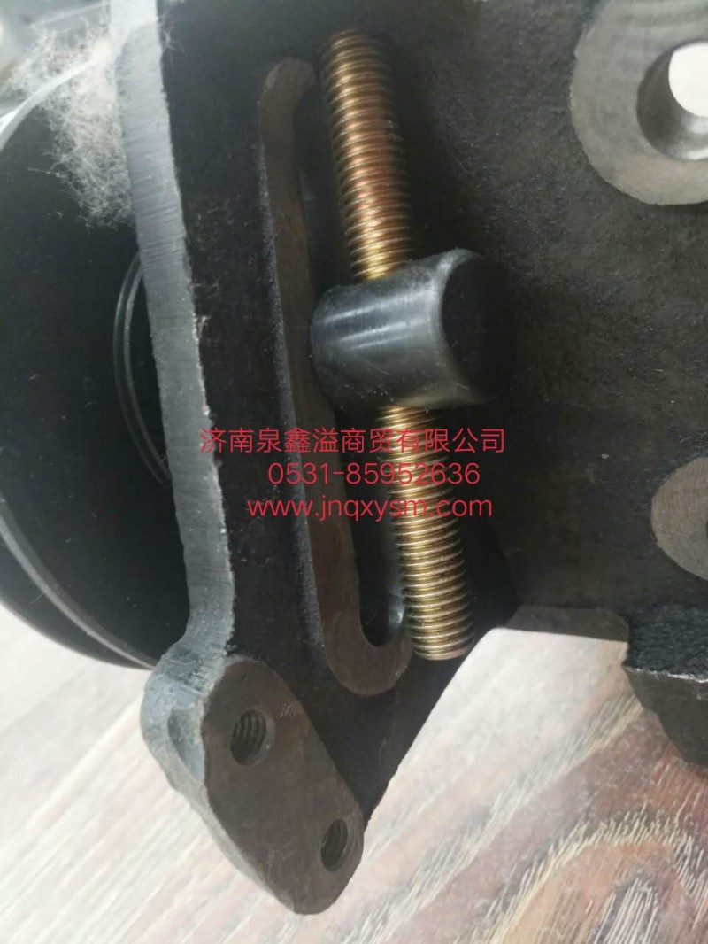 100810300026,压缩机安装支架,济南泉鑫溢商贸有限公司