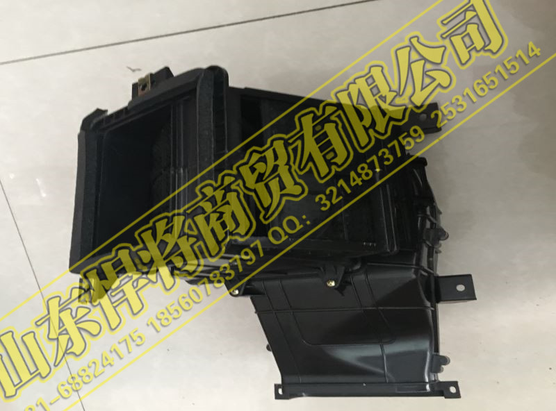 LG1613820100,HOWO豪沃轻卡鼓风电机,山东悍将商贸有限公司