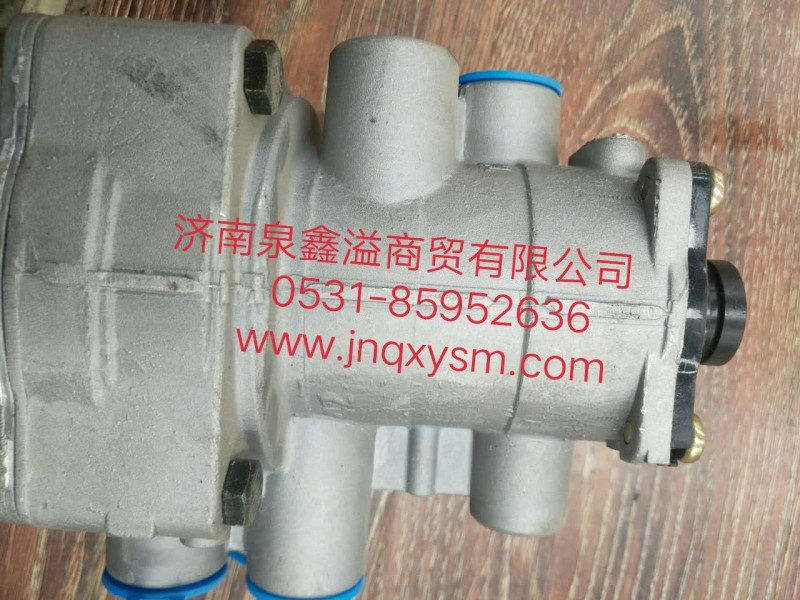 100352200013,挂车阀,济南泉鑫溢商贸有限公司