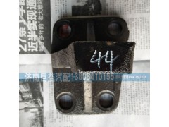 ,德龙变速箱支架43/44,济南盛伟汽配