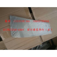 前示廓裝飾燈（右）