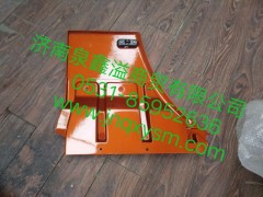 100610100004,左车门下装饰板总成,济南泉鑫溢商贸有限公司