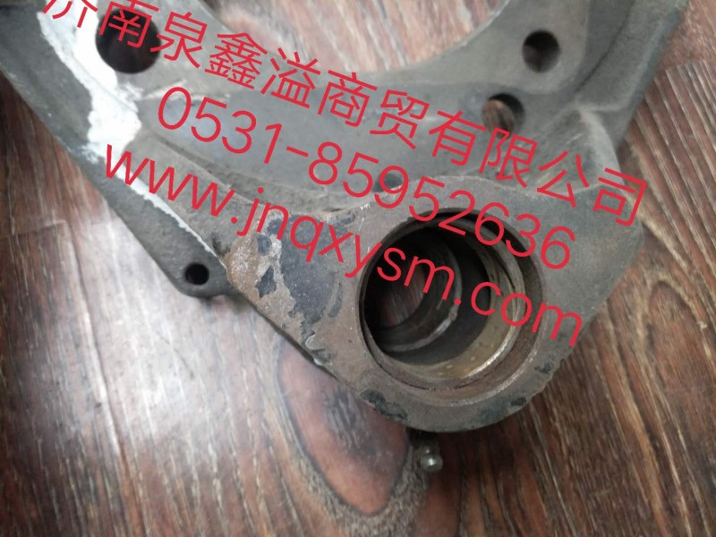 150350100002,右制动底板总成,济南泉鑫溢商贸有限公司