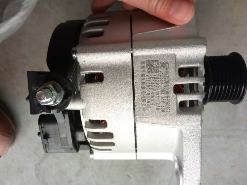 082V26101-7278发电机28V/80A图1