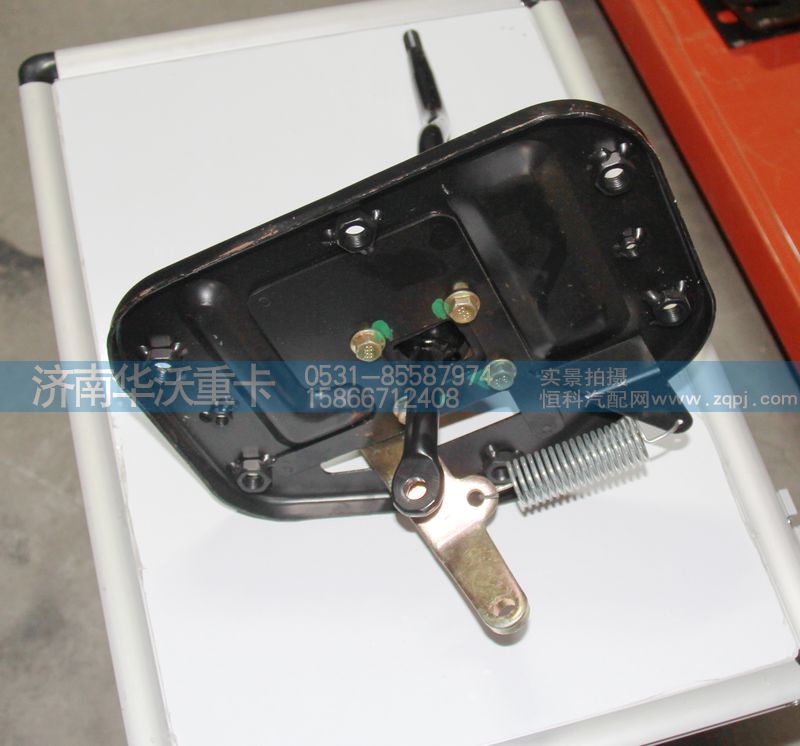操纵器17A4D-03100,,济南华沃重卡汽车贸易有限公司