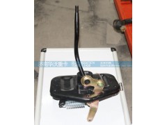 操纵器17A4D-03100,,济南华沃重卡汽车贸易有限公司