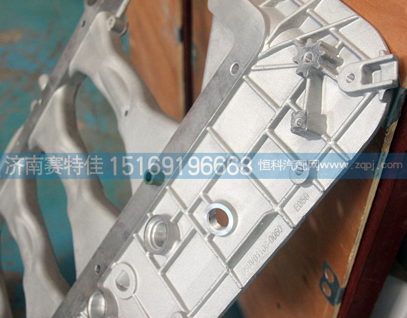 080V01108-0060,重汽HOWOT5G曼发动机曲轴箱过渡板,山东百基安国际贸易有限公司