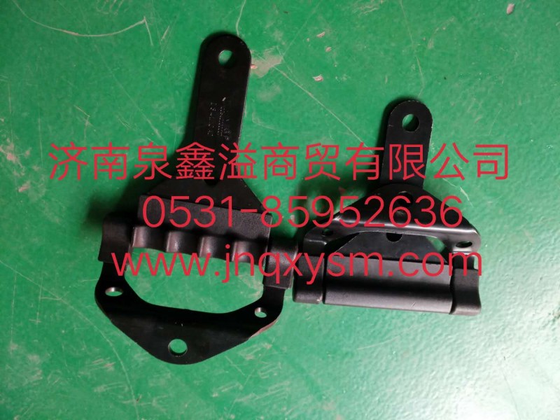 100840200007,前面罩铰链总成扶手,济南泉鑫溢商贸有限公司