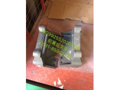 WG9925520207,WG9925520207豪沃T7前簧后支架,济南鹏翔汽车配件有限公司