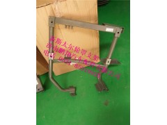 wg1682230727,wg1682230727.新斯太尔轮罩左支架,济南鹏翔汽车配件有限公司