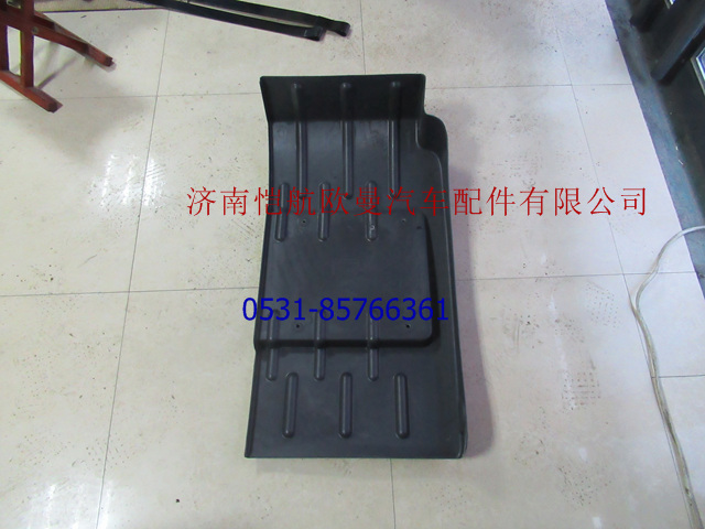 H4843021001A0A1012,档泥板前轮后GTL左,济南恺航欧曼汽车配件有限公司