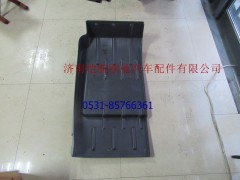 H4843021002A0A1012,档泥板前轮后GTL右,济南恺航欧曼汽车配件有限公司