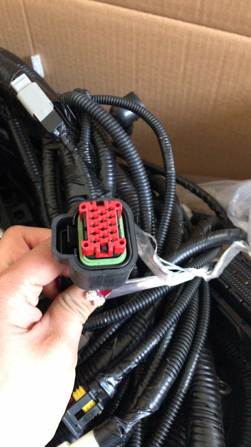 LG9708775306A,底盘线束(云内国V/3280/KSB),济南明辉汽车配件有限公司