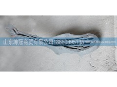 WG1684447046,驾驶室后悬下支架,山东坤冠商贸有限公司