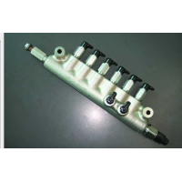 重汽共轨组件R61540080016图3