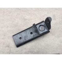 德龍新M3000駕駛室液壓鎖鏈接板DZ15221442031