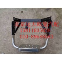1B24984581015左下脚踏总成