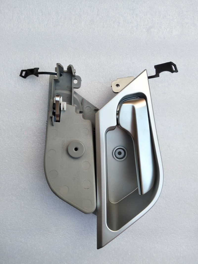 车门内扭(左)图1