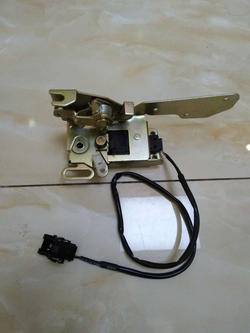 X3000车门锁体（右）图2