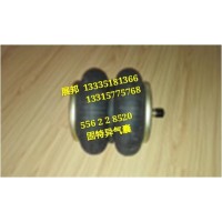 豪沃T7H  驾驶室前悬固特异气囊