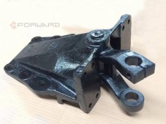 DZ9114520143,Front spring left rear bracket,济南向前汽车配件有限公司