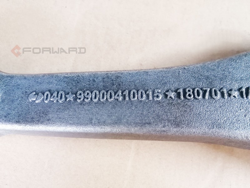 199000410032,Steering cross tie arm assembly (right),济南向前汽车配件有限公司